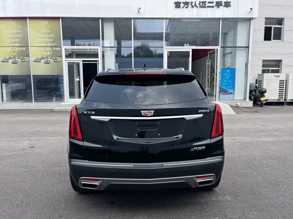 Cadillac XT5 2024 — фото 13