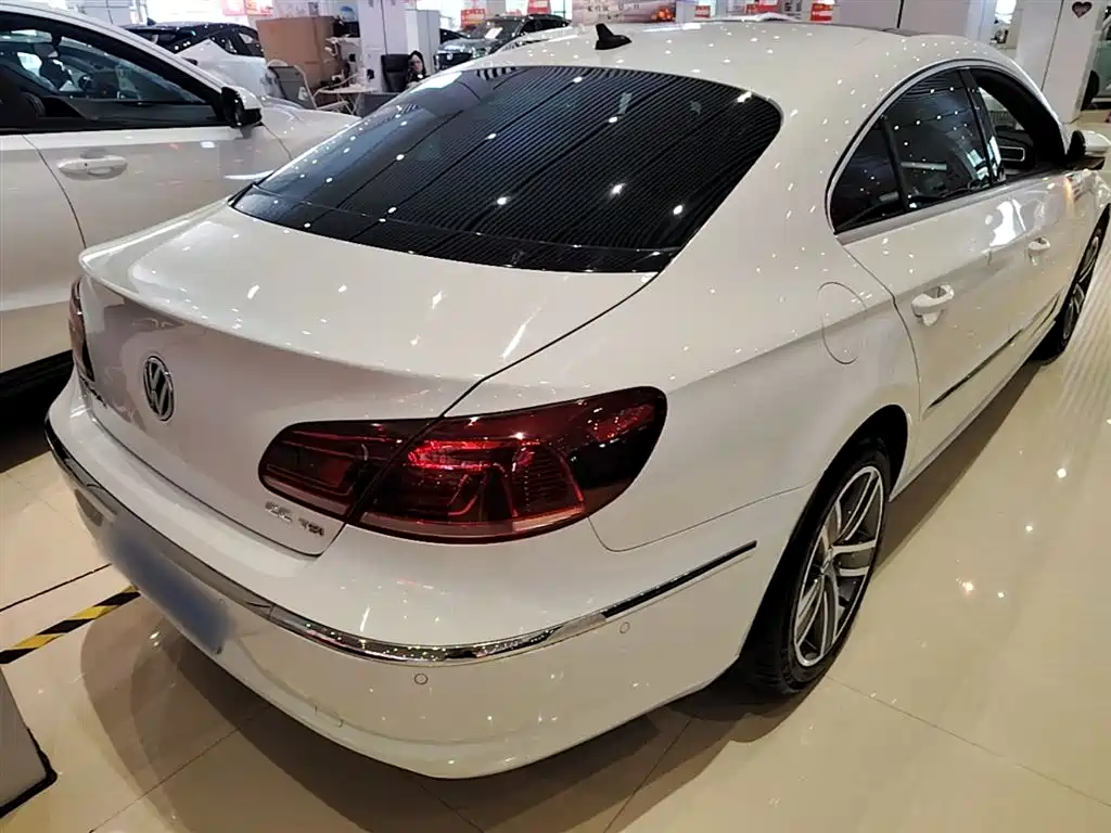 Volkswagen CC 2015 — фото 7