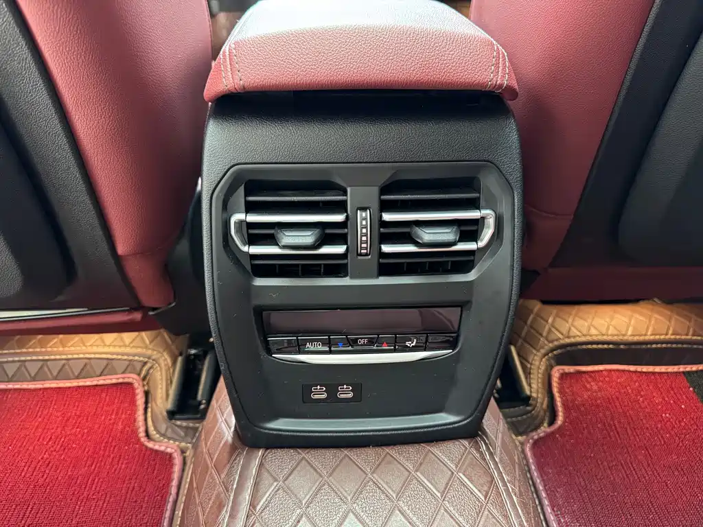 BMW 3 Series 2022 — фото 12