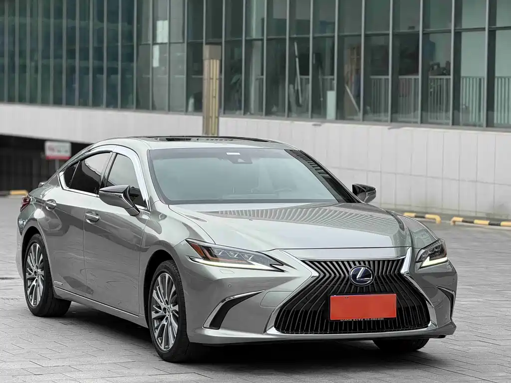 Lexus ES 2021 — фото 3