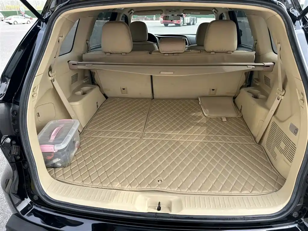 Toyota Highlander 2016 — фото 2