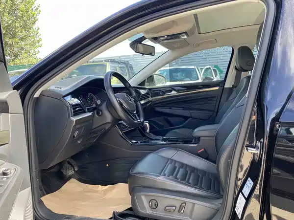 Volkswagen Passat 2021