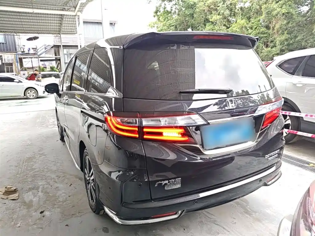 Honda Odyssey 2019 — фото 5