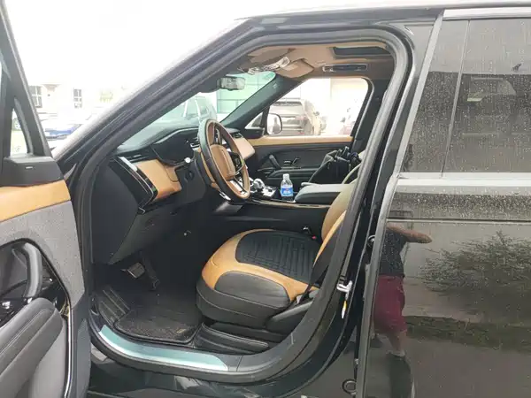 Land Rover Range Rover Sport 2023