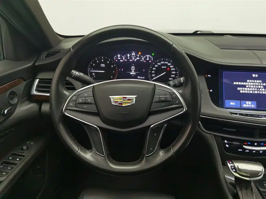 Cadillac CT6 2018 — фото 11