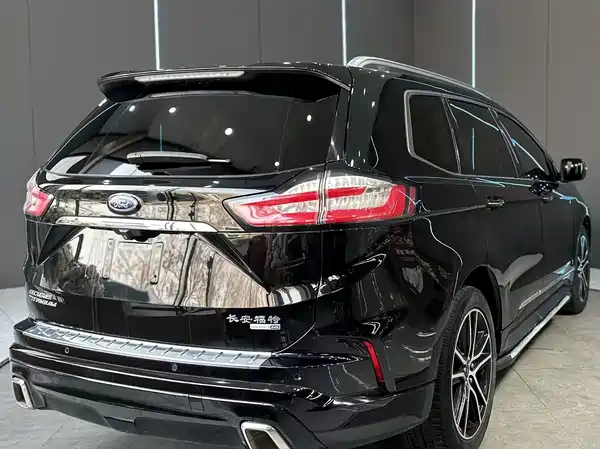Ford Edge 2020