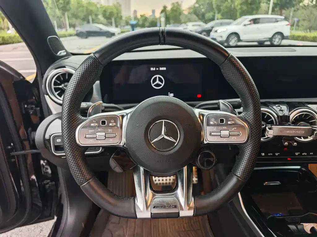 Mercedes-Benz A-Class AMG 2023 — фото 9