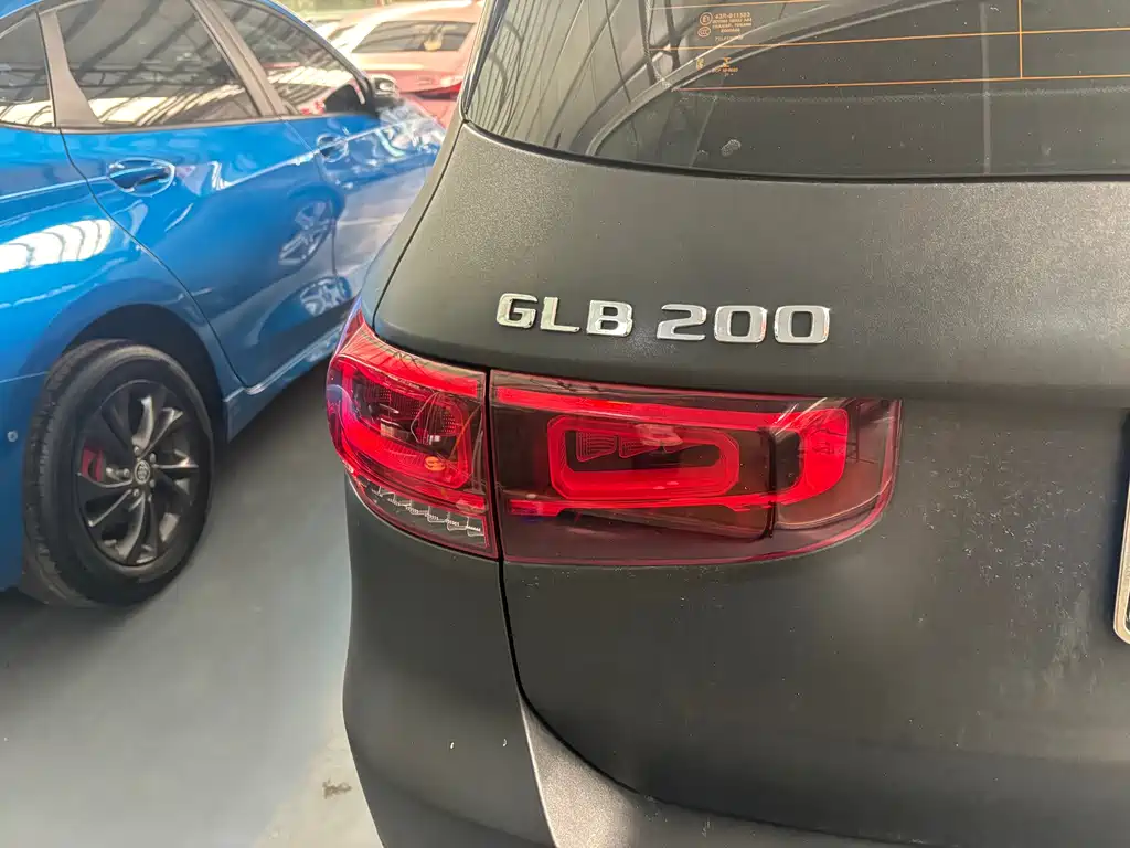 Mercedes-Benz GLB 2022 — фото 17