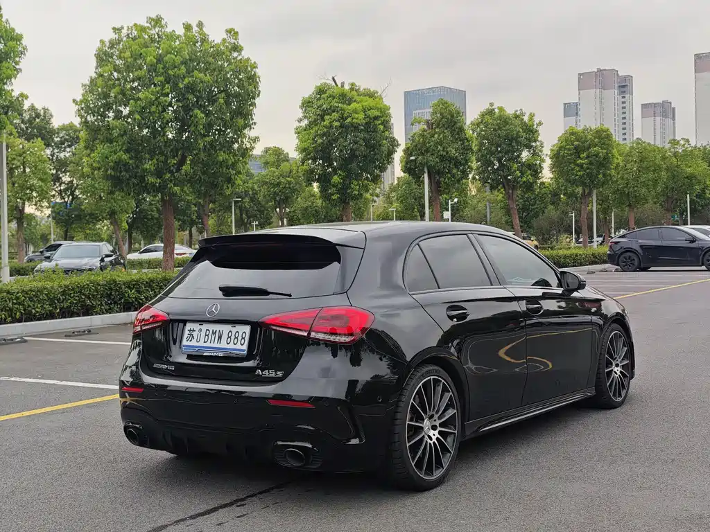 Mercedes-Benz A-Class AMG 2023 — фото 16