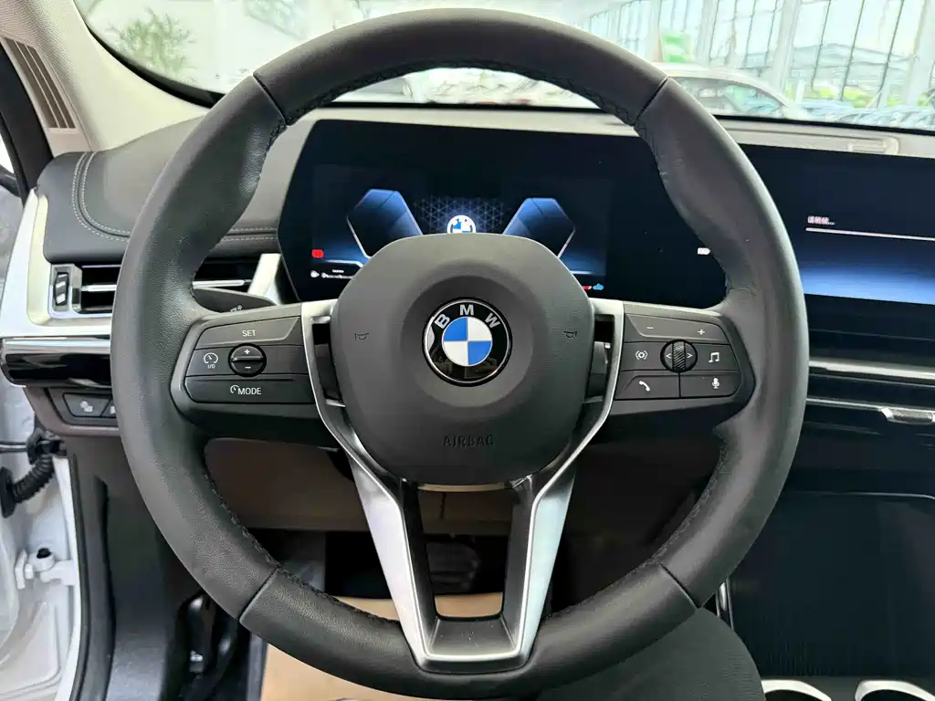 BMW X1 2024 — фото 13