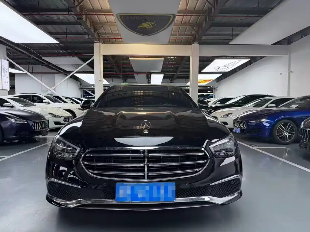 Mercedes-Benz E-Class 2023 — фото 2