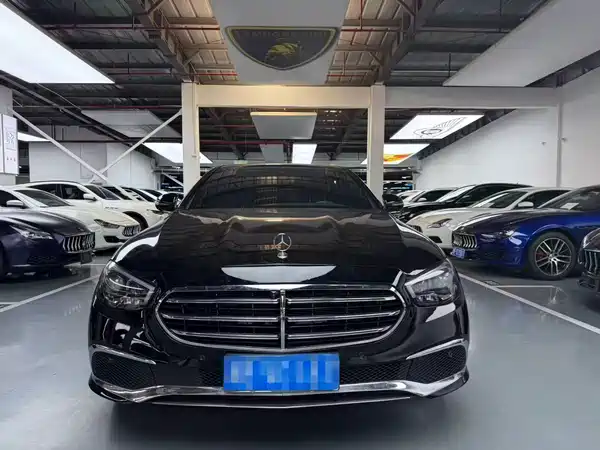 Mercedes-Benz E-Class 2023