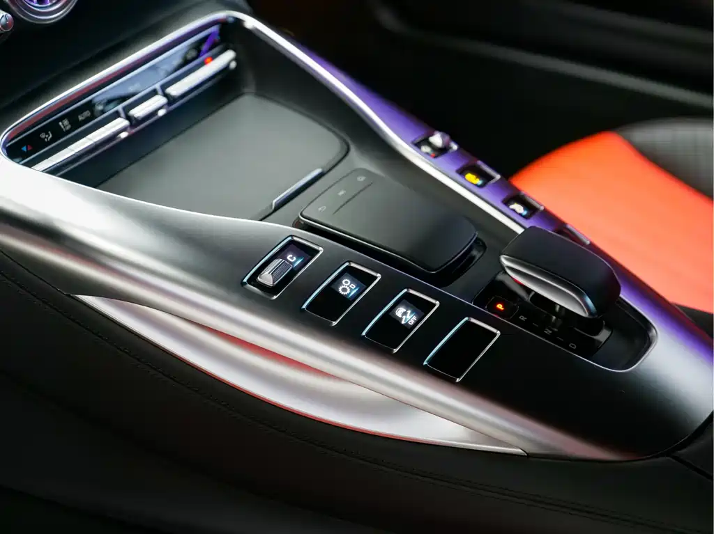 Mercedes-Benz AMG GT 2019 — фото 15