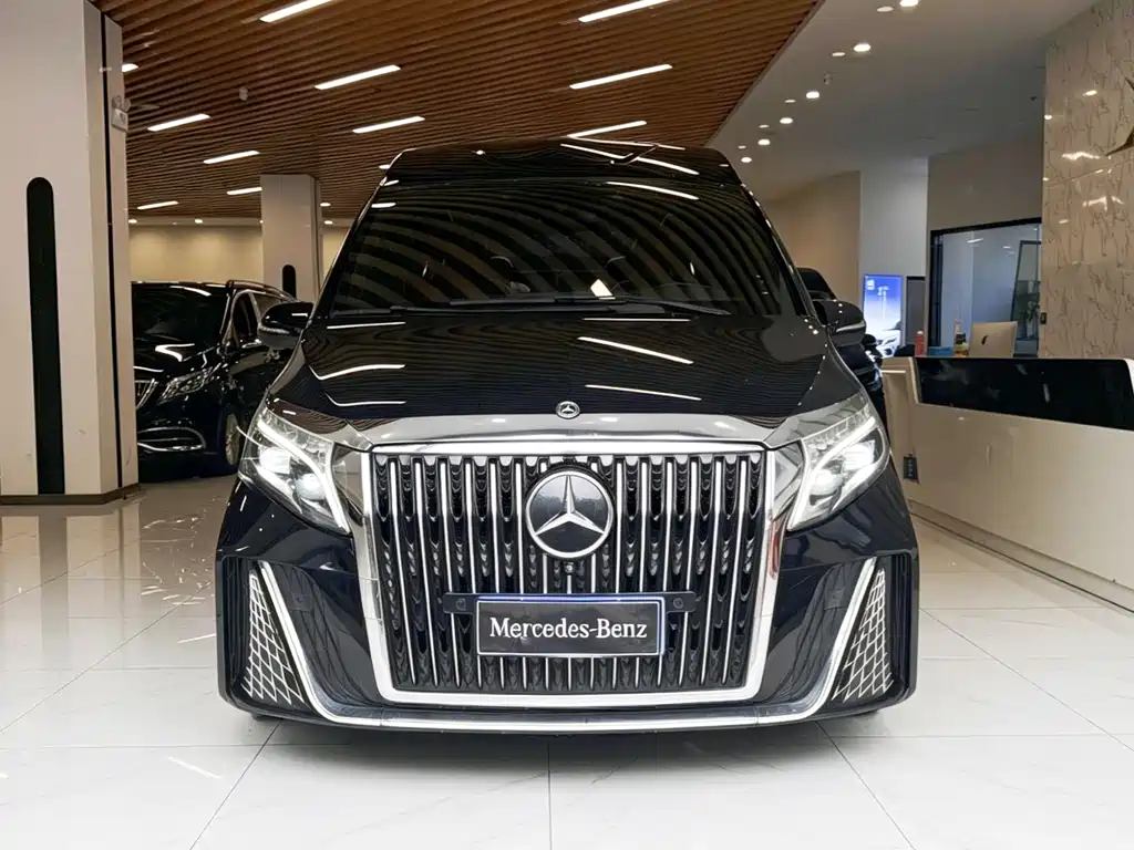 Mercedes-Benz V-Class 2023