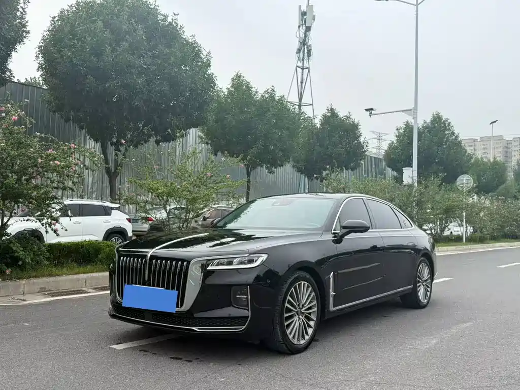 Hongqi H9 2022 — фото 1