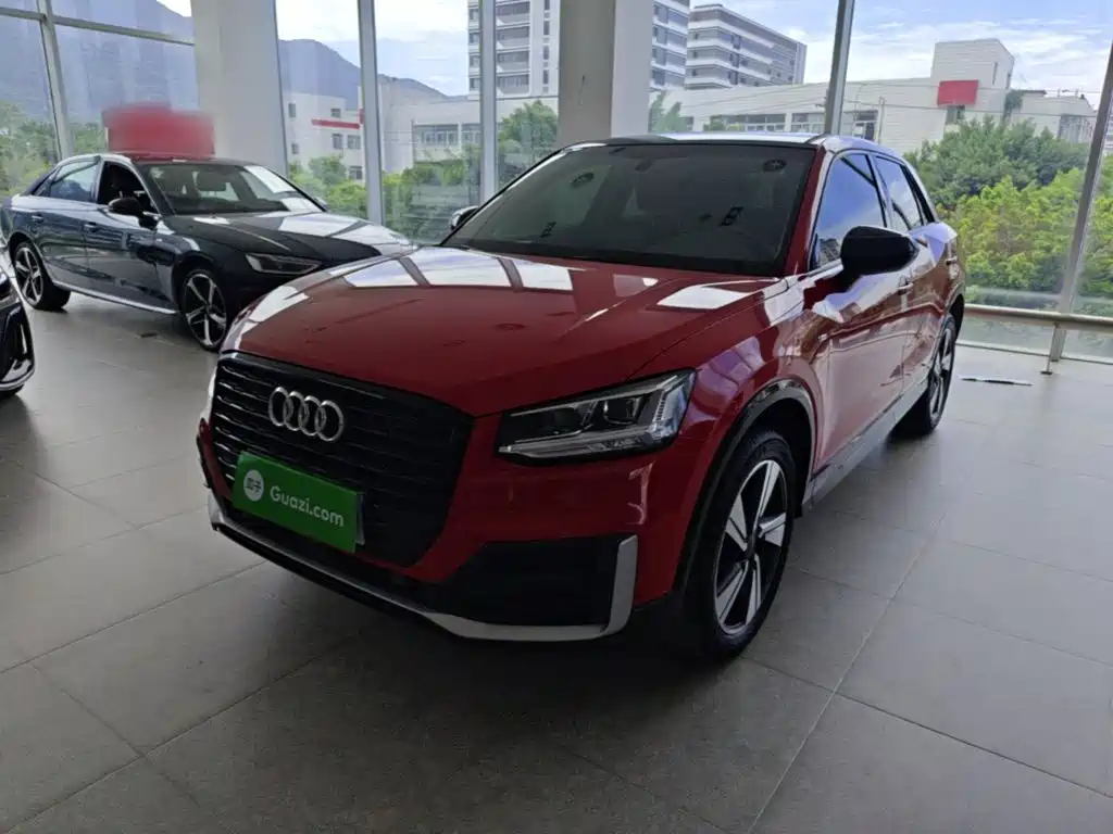 Audi Q2L 2021