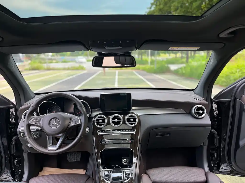 Mercedes-Benz GLC 2018
