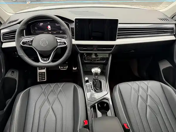 Volkswagen Tiguan L 2022