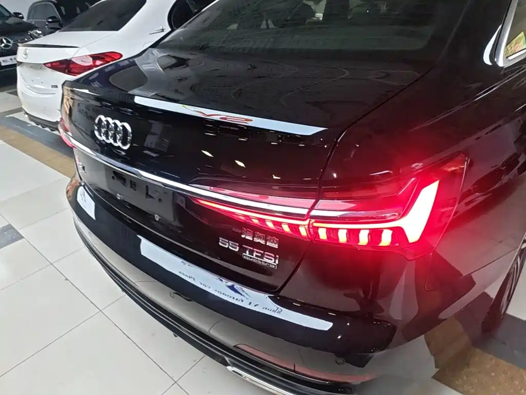 Audi A6L 2021 — фото 24