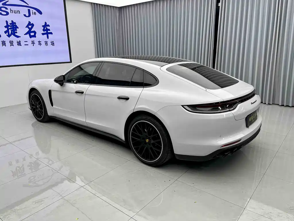 Porsche Panamera 2023 — фото 17