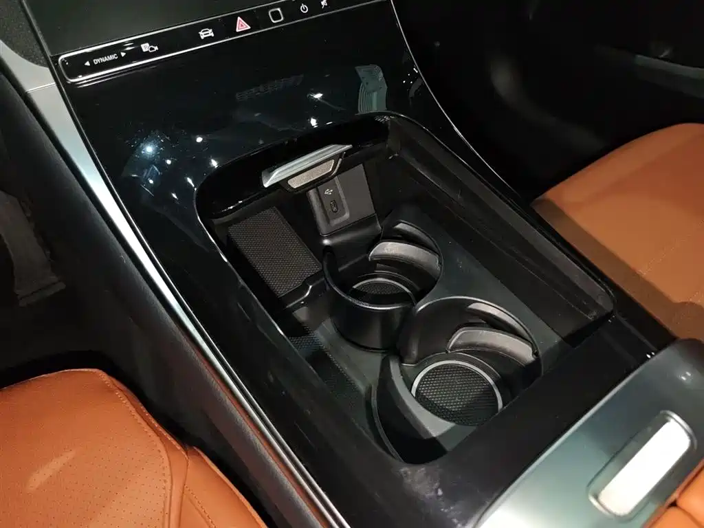 Mercedes-Benz GLC 2023 — фото 18