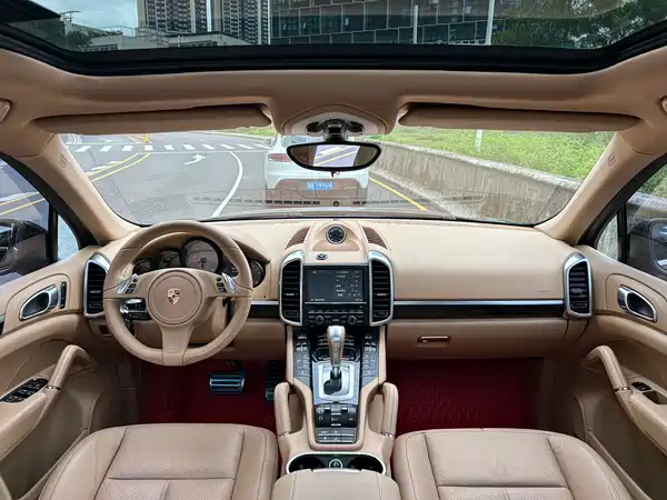 Porsche Cayenne 2013