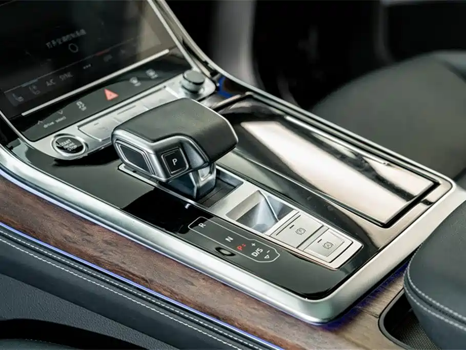 Audi Q7 2025 — фото 12