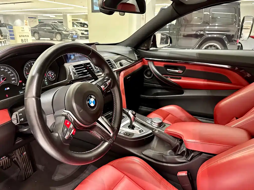 BMW M4 2019 — фото 12
