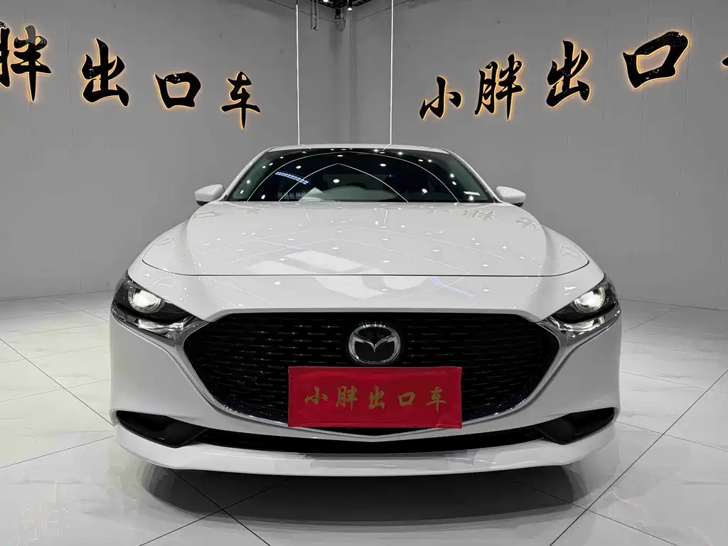 Mazda 3 Axela 2022