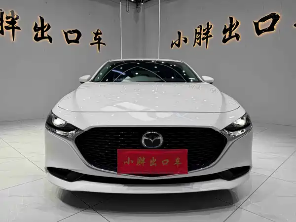 Mazda 3 Axela 2022