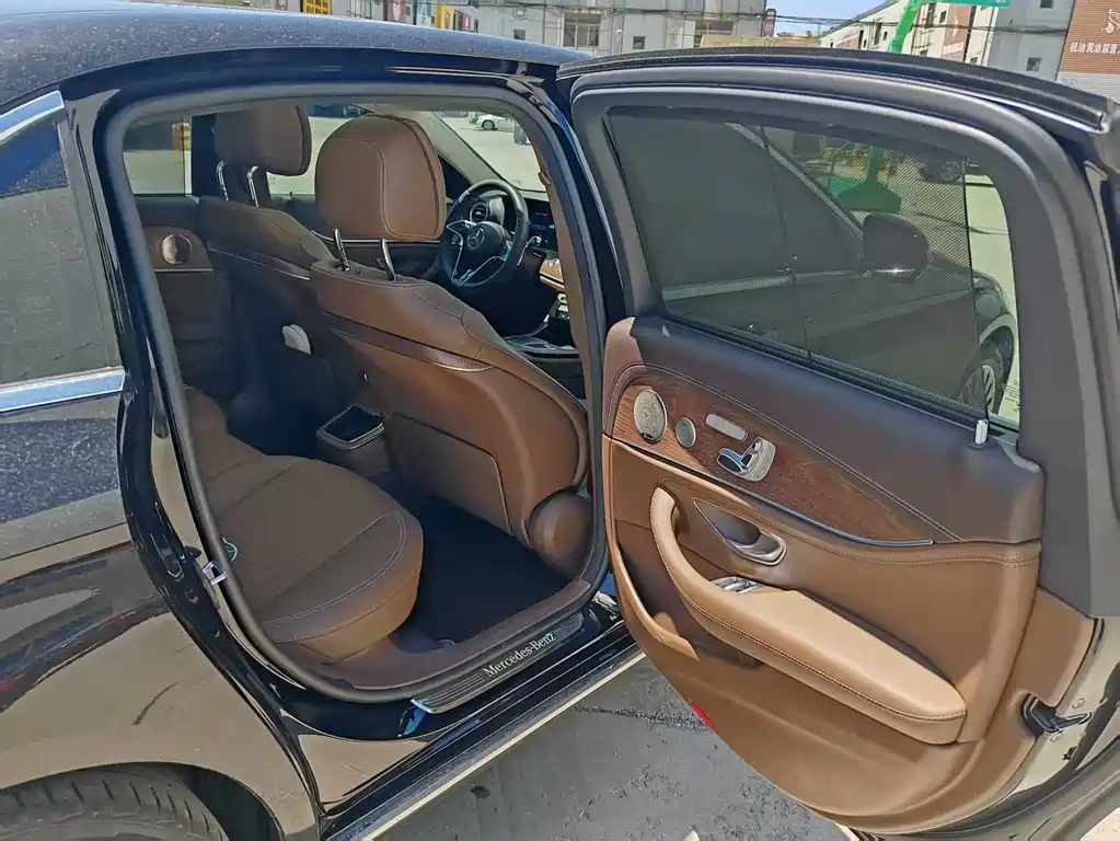 Mercedes-Benz E-Class 2021