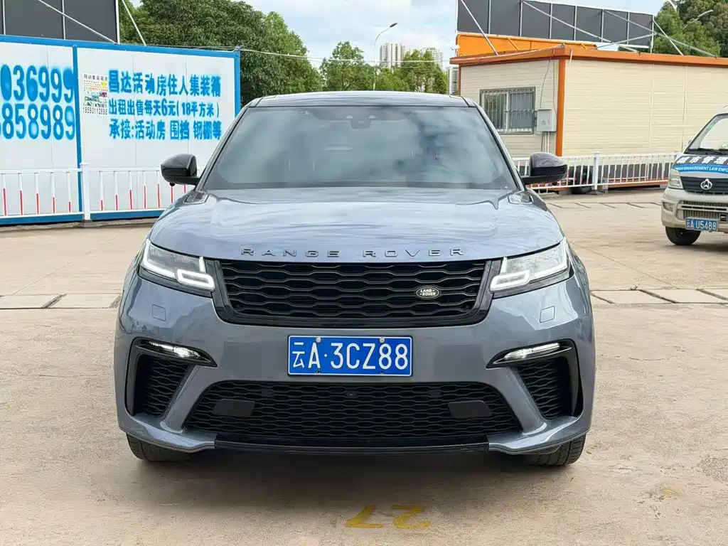 Land Rover Velar 2021 — фото 2
