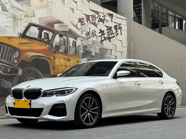 BMW 3 Series 2022