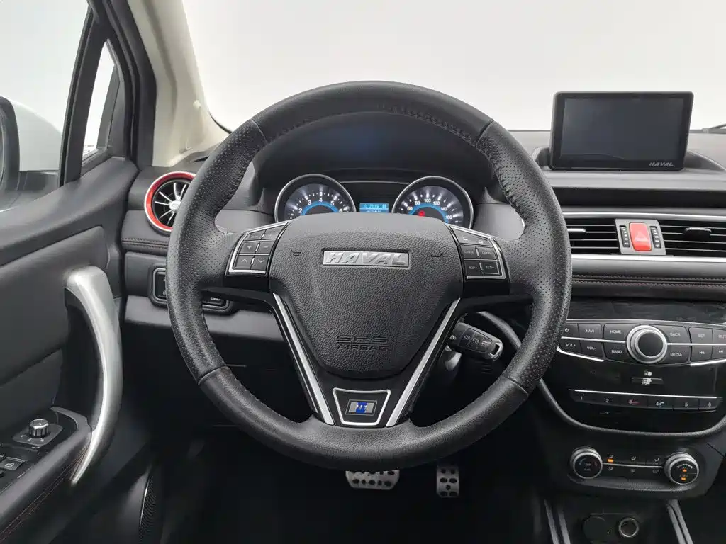 Haval H1 2017 — фото 11