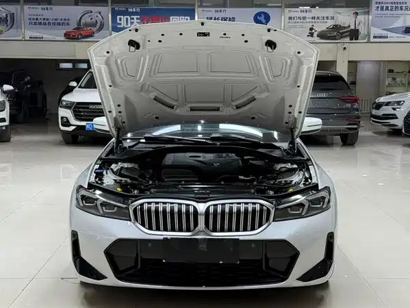 BMW 3 Series 2023