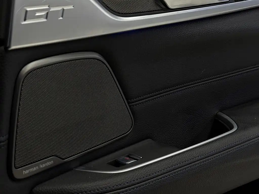 BMW 6 Series GT 2019 — фото 9