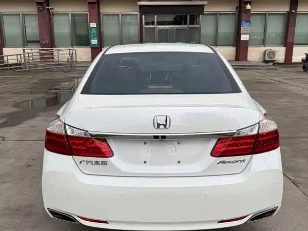Honda Accord 2015