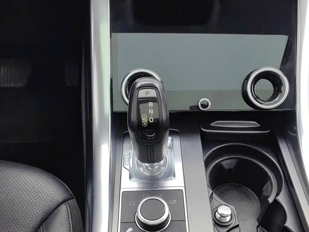 Land Rover Range Rover Sport 2017 — фото 13