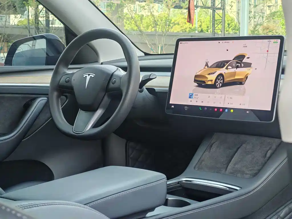 Tesla Model Y 2022 — фото 15