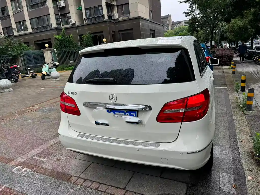 Mercedes-Benz B-Class 2014