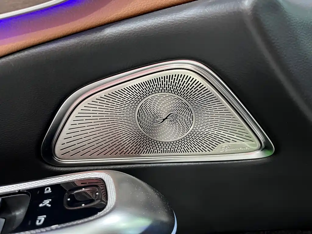 Mercedes-Benz E-Class 2024 — фото 15