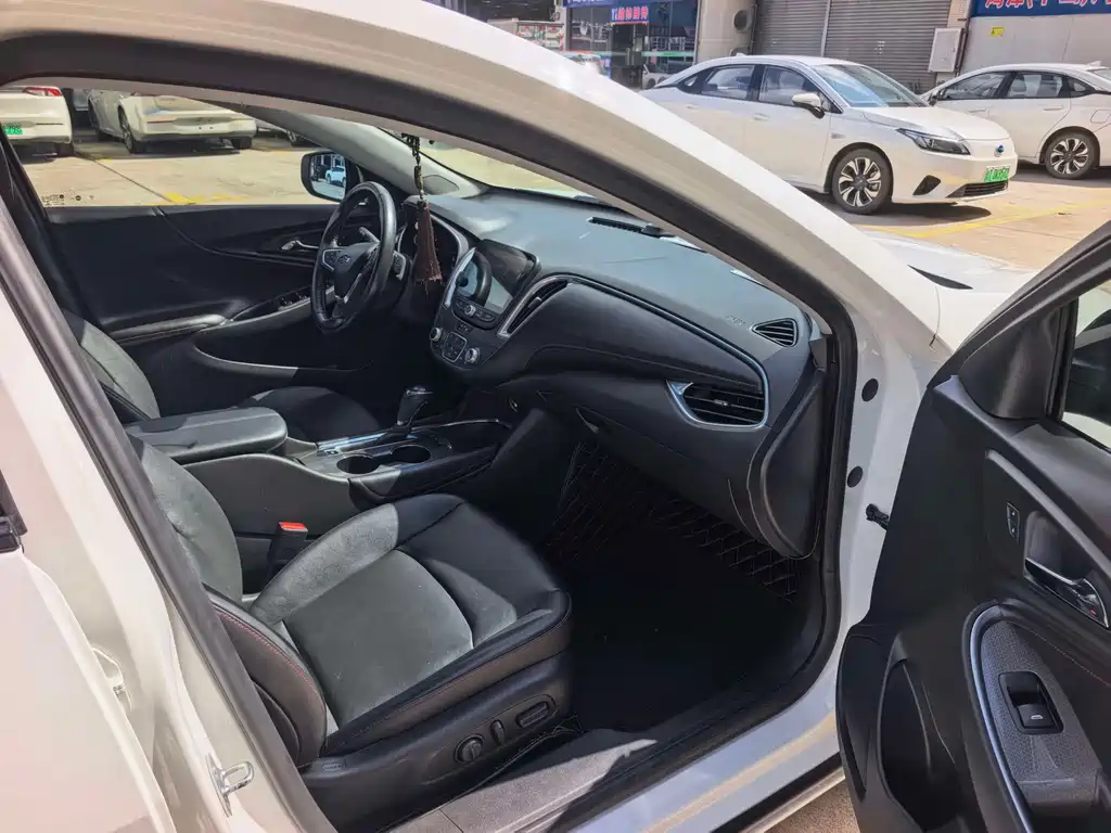 Chevrolet Malibu XL 2019 — фото 12