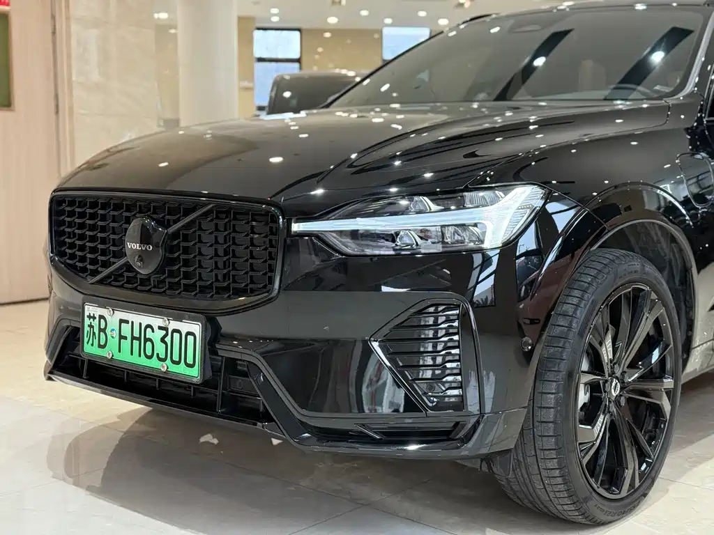 Volvo XC60 PHEV 2024 — фото 4