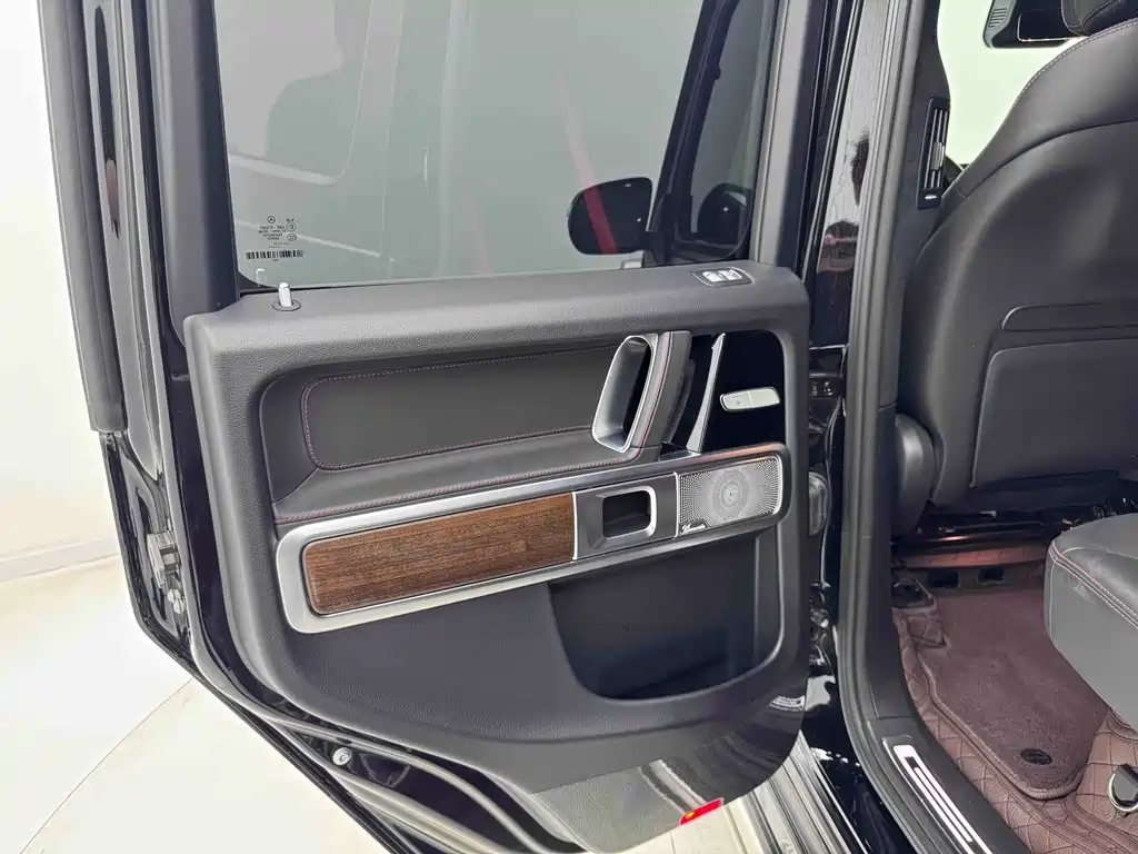 Mercedes-Benz G-Class 2022 — фото 18