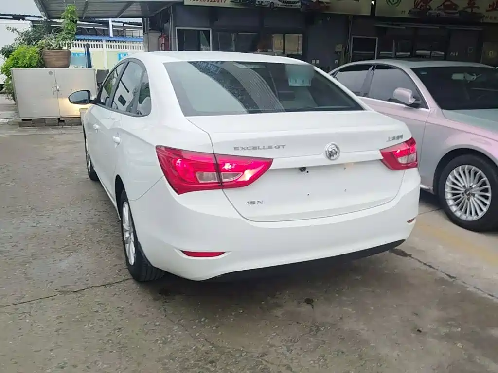 Buick Excelle 2015