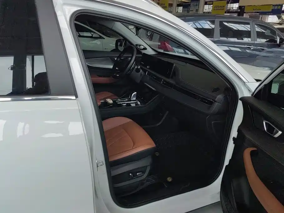 Chery Tiggo 8 PLUS 2022 — фото 8