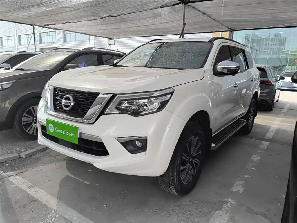 Nissan Terra 2019 — фото 2