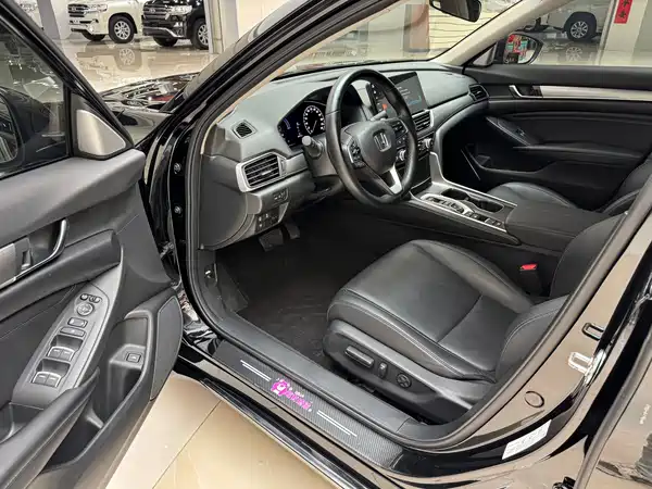 Honda Accord 2023