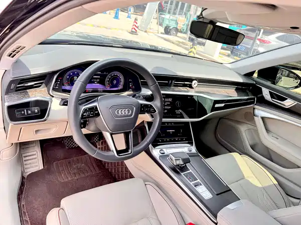 Audi A6L 2021