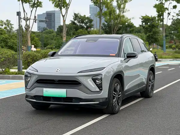 NIO ES6 2020